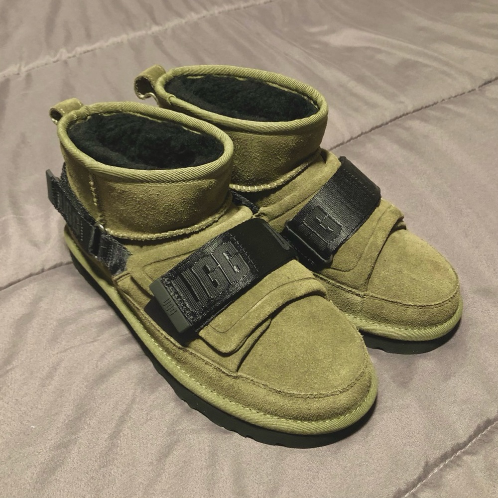 UGG Ankle Classic Ultra Mini Hybrid Boots New